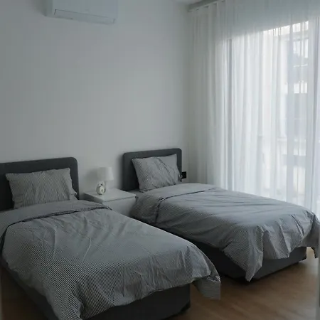 Luxurious Loft At Long