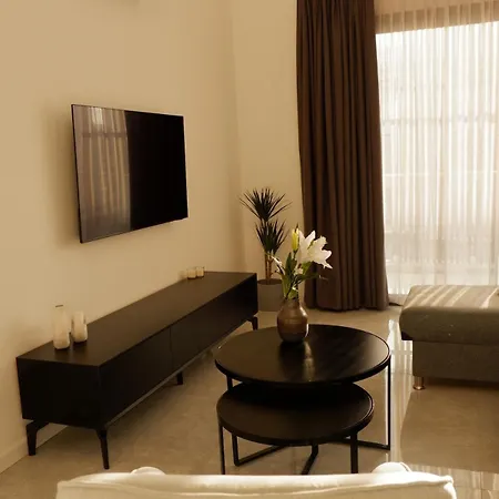Luxurious Loft At Long Apartman *