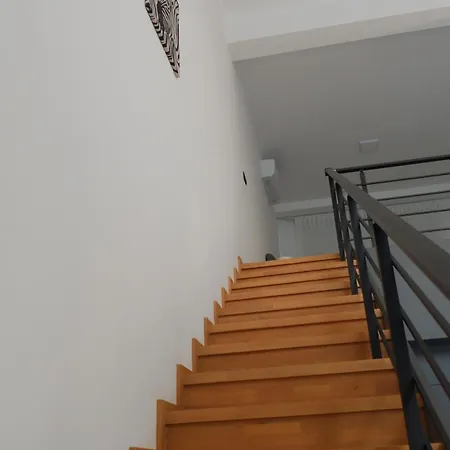 Luxurious Loft At Long Apartman *