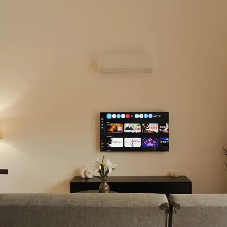 Luxurious Loft At Long Apartman