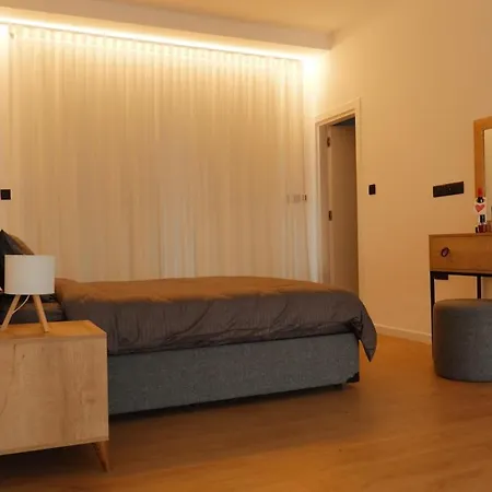 Apartman Luxurious Loft At Long